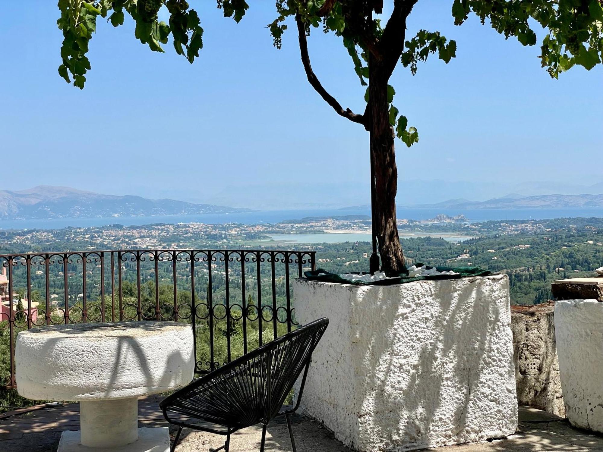 Mary'S House With Panoramic View Villa Agioi Deka  Eksteriør billede
